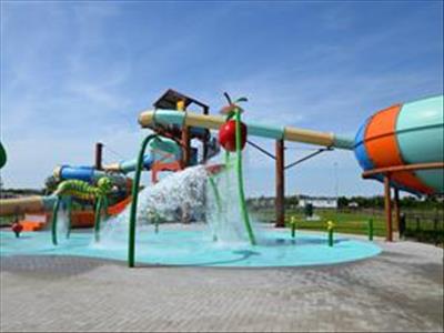 Te huur mooie stacaravan op superleuk vakantiepark in Westkapelle