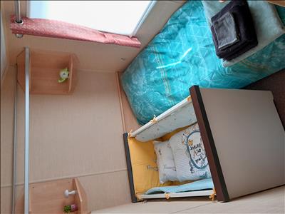 Te huur in het mooie Drenthe 6 pers stacaravan, kindvriendelijk! met airco en wifi.